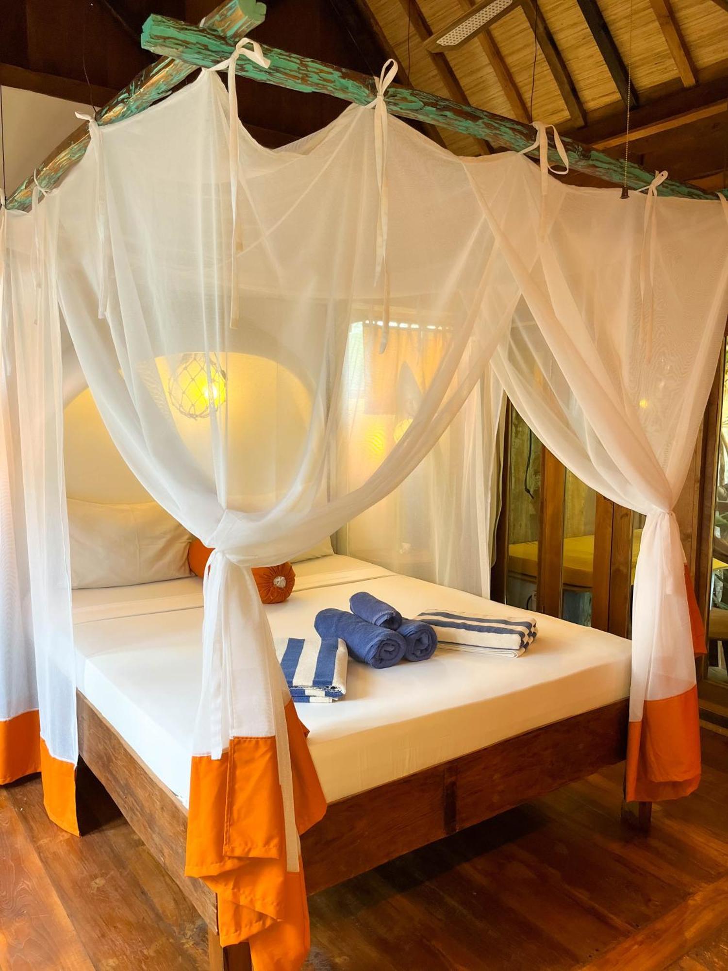 Blue Earth Village آميدْ المظهر الخارجي الصورة